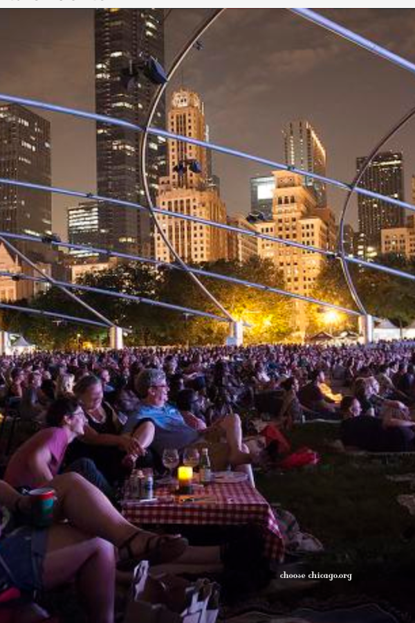 alt="The Chicago Jazz Festival, Chicago IL is a great place to visit for extrovert travelers."