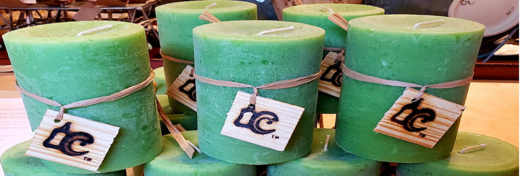 alt="Kudzu candles available at Coastal Magpies, Ocean Springs, Mississippi for these locally made candles."
