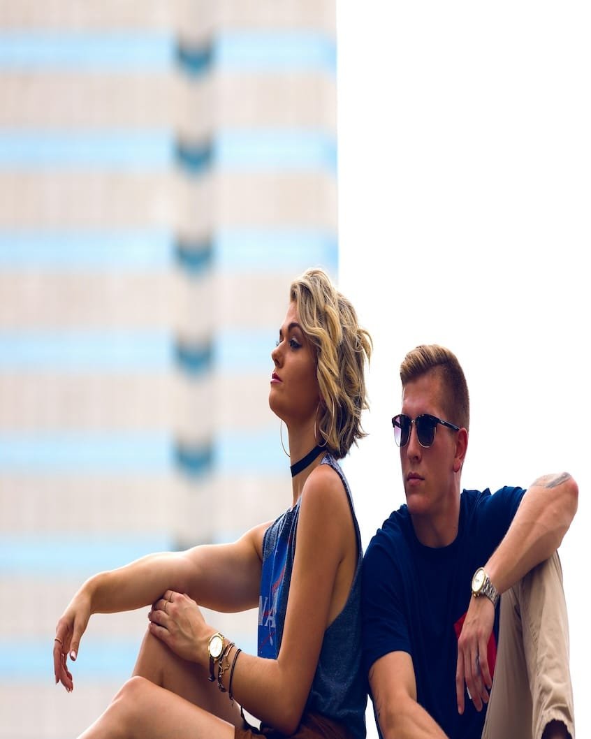 alt="Couple Stressful Travel"