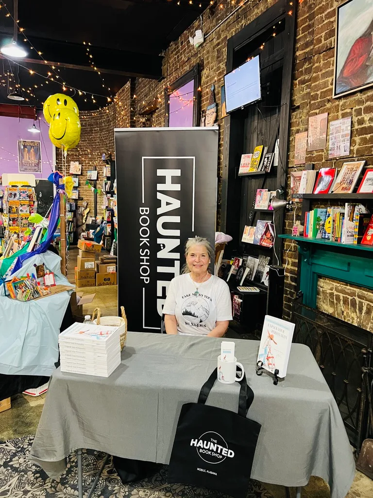 alt="Book Signing Haunted Books"