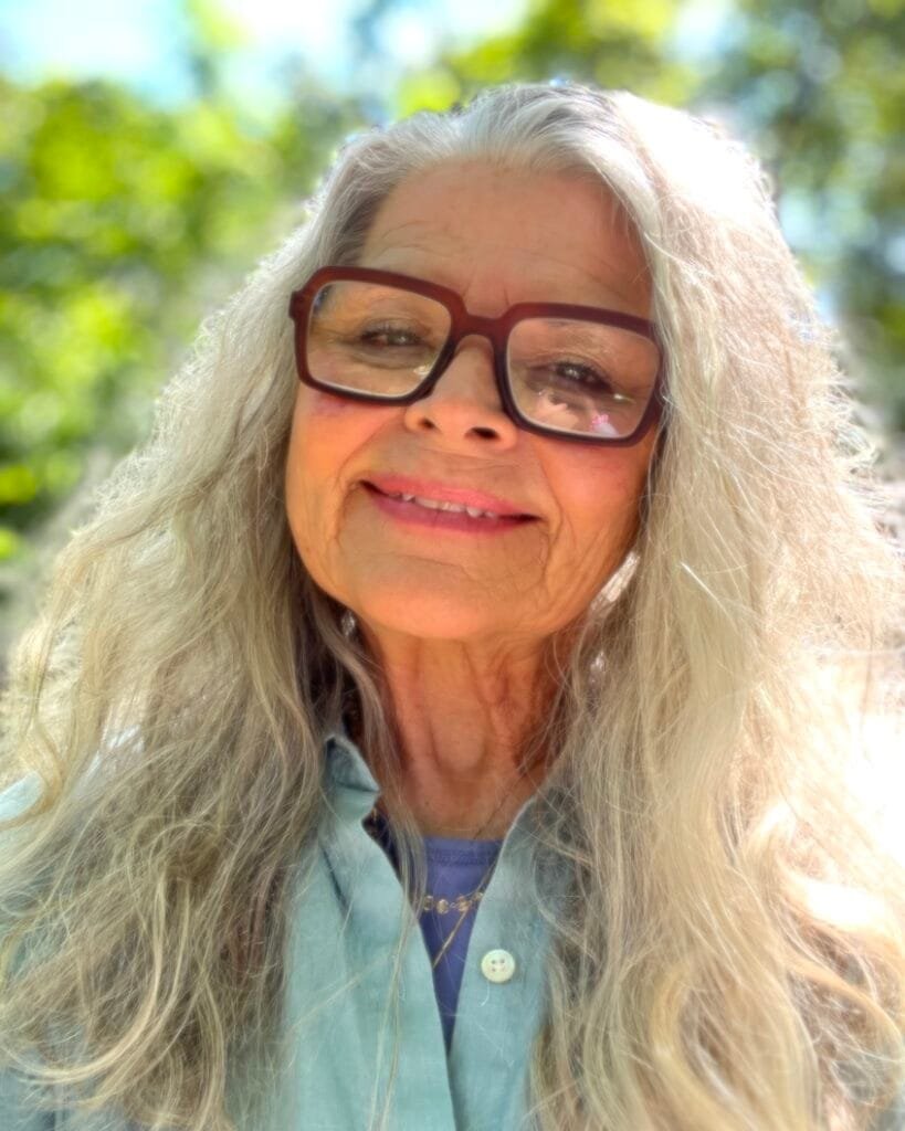 alt="Nina Going Grey"