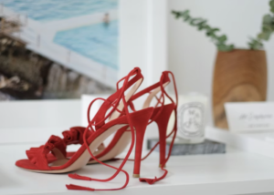 Alt="Devil Wears Prada."